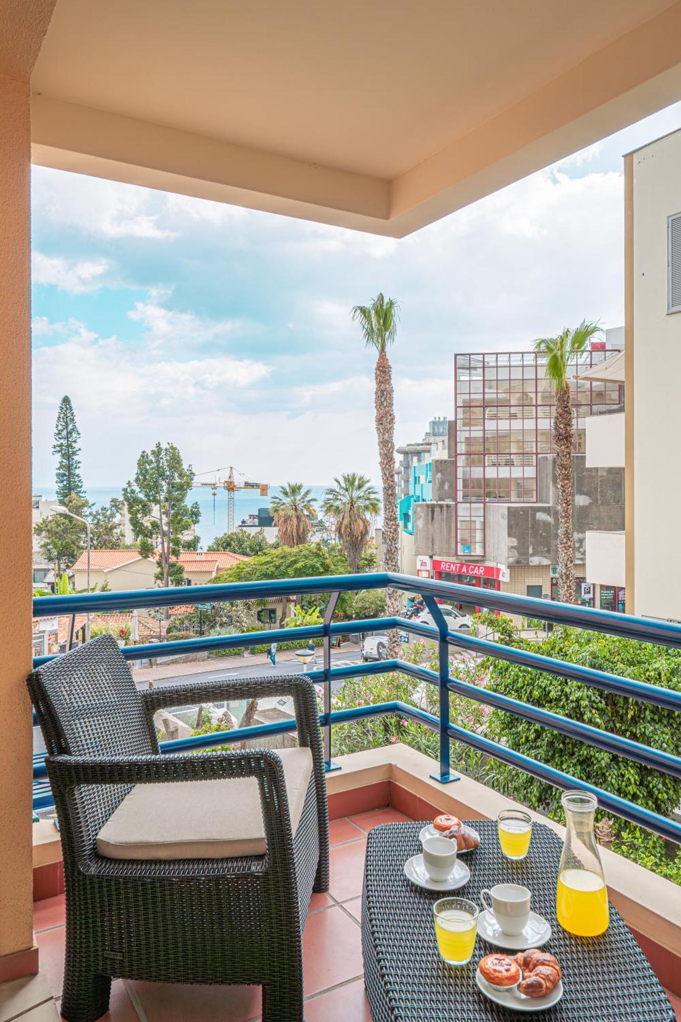 Lido Costa Do Sol Apartment *